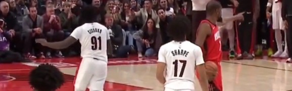 不满开拓者选择点球 杜兰特指着斯普利特开骂：软爆了！