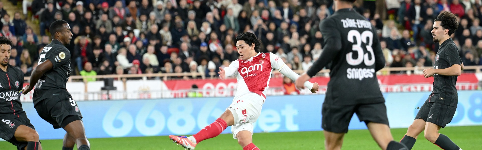 开云中国-日媒：南野拓实随效力国内联赛的日本队员返日，进行下一步康复